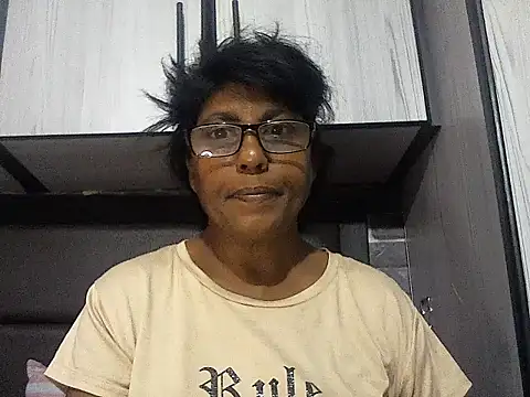 MsAttitude online show from November 12, 2025, 7:12 am