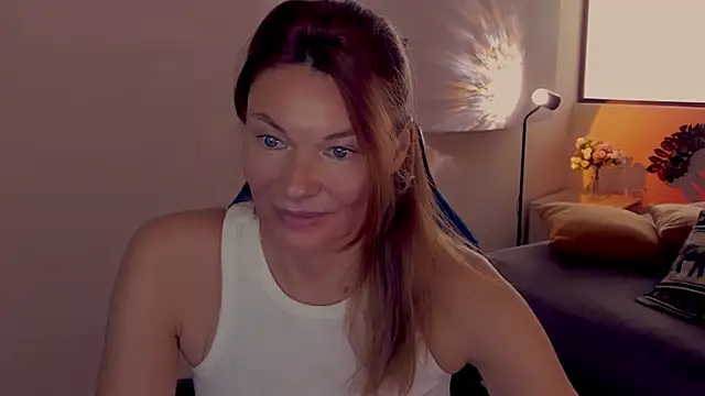 MistyBarnes online show from May 17, 2026, 7:41 am