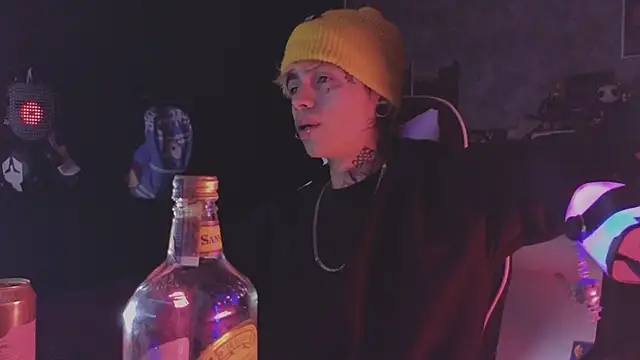 AcidMilo online show from March 30, 2026, 11:17 pm