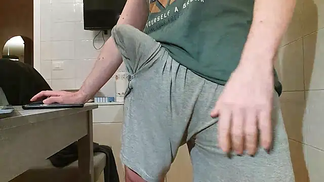 asa92921 online show from January 4, 2025, 10:24 pm