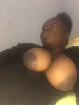 sweett shaley online show from September 12, 2025, 5:13 pm