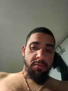 ositomanzo online show from October 18, 2025, 4:03 am