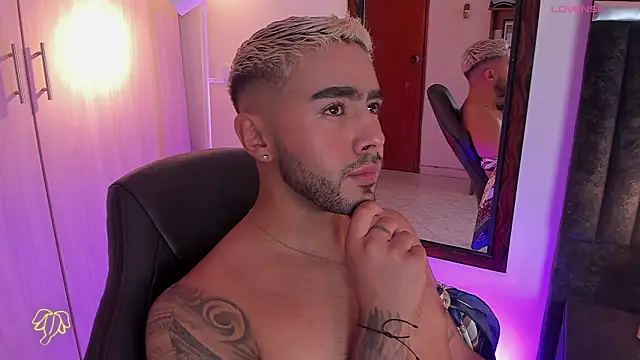 ItsMeEros online show from September 25, 2025, 11:11 pm