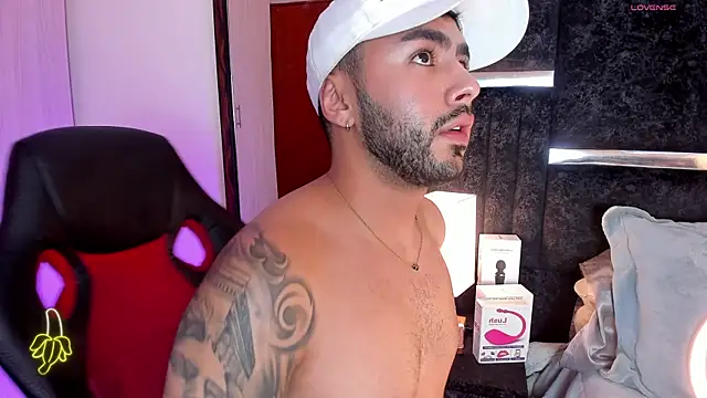 ItsMeEros online show from March 8, 2025, 1:28 am