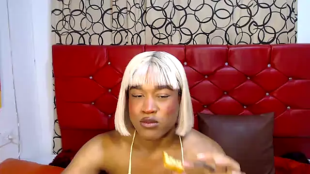 Snapshot of dirtydolltsx chatting on October 18, 2025, 1:40 am dirtydolltsx online show from October 18, 2025, 1:40 am