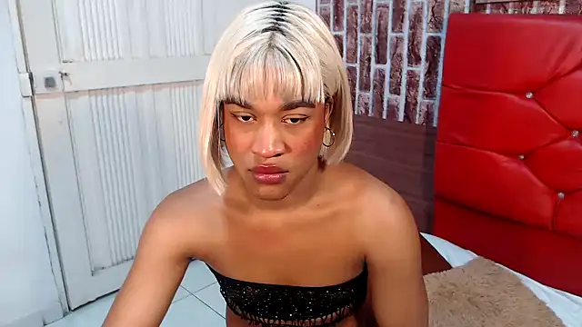 Snapshot of dirtydolltsx chatting on February 13, 2026, 5:02 pm dirtydolltsx online show from February 13, 2026, 5:02 pm