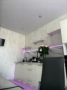 pinkstar  online show from September 21, 2025, 6:07 am