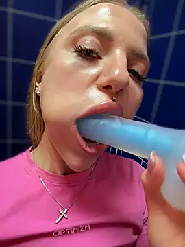 pinkstar  online show from February 17, 2025, 9:13 am