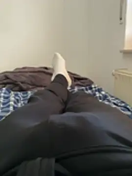 Jonkitzler1 online show from April 29, 2026, 11:47 am