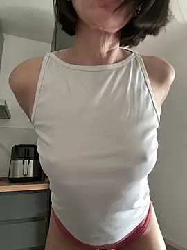 fuckable milf online show from March 22, 2026, 10:50 am