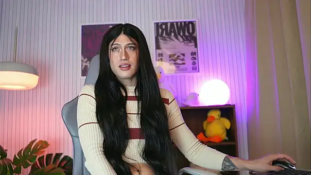 julesbennet online show from February 1, 2025, 3:50 pm