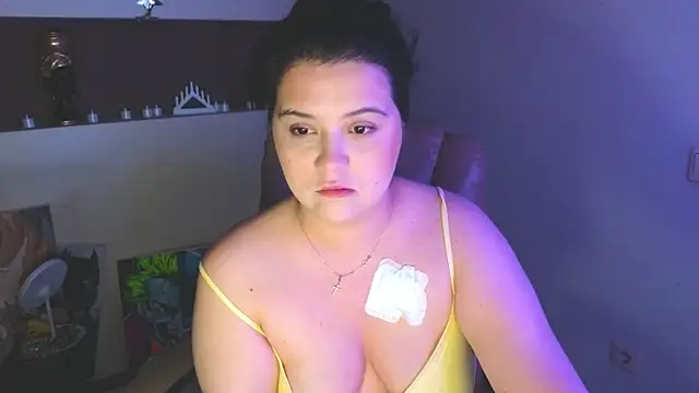 Malika uAngel online show from May 20, 2026, 1:35 am