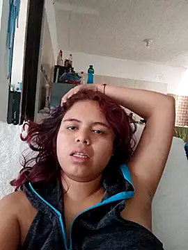 SabinaMerchetti online show from November 3, 2025, 8:23 pm