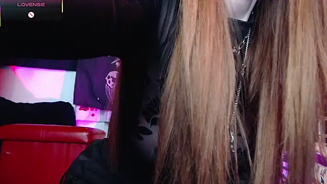 Silentmary online show from January 12, 2026, 3:57 am