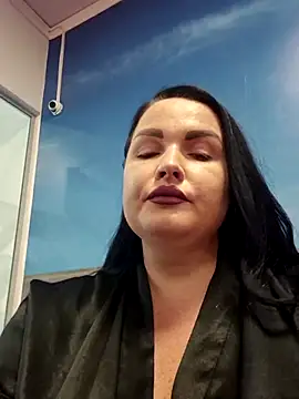 GeorgiaLerox online show from June 12, 2026, 1:09 pm