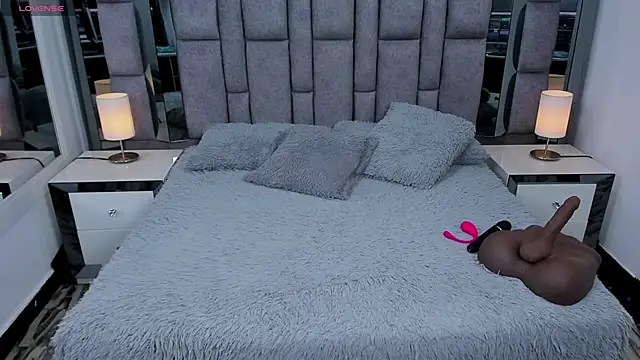 EMMAHILL1 online show from January 15, 2026, 4:10 pm