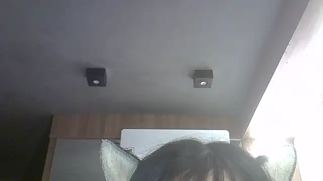 Skinny-Kitten online show from April 11, 2026, 1:24 am