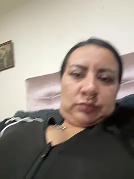 Abril Luv online show from March 20, 2026, 1:28 am