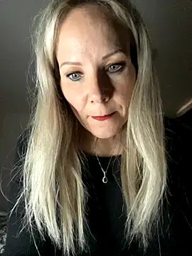 Snapshot of Sexual_Lovable_Doll chatting on October 27, 2025, 4:08 pm Sexual Lovable Doll online show from October 27, 2025, 4:08 pm