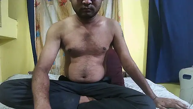 Snapshot of Cute_boy2000 chatting on February 20, 2025, 7:08 pm Cute boy2000 online show from February 20, 2025, 7:08 pm