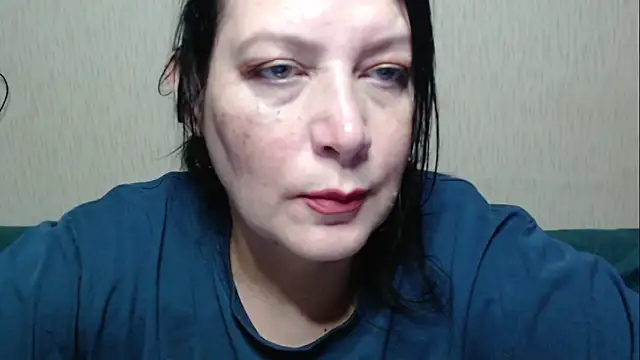 Mirabelle Sweet online show from May 3, 2026, 2:16 am