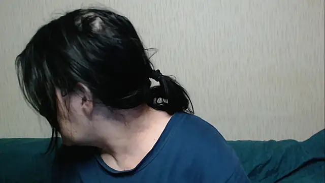 Mirabelle Sweet online show from April 28, 2026, 11:42 pm