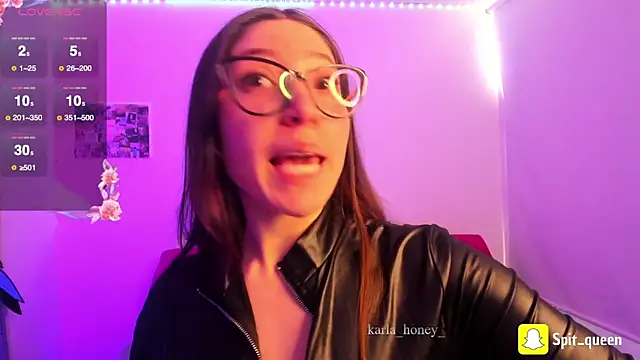 Spit queen online show from August 5, 2026, 2:11 pm
