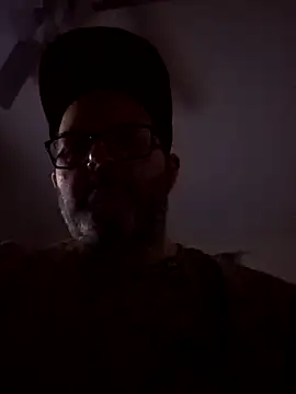 Louis504z online show from April 18, 2026, 9:11 am