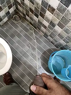 adicma123 online show from November 13, 2025, 8:51 am