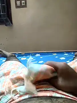 Snapshot of adicma123 chatting on May 8, 2026, 4:44 pm adicma123 online show from May 8, 2026, 4:44 pm