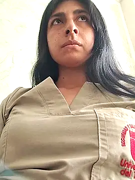 EmmaWilliamss online show from March 28, 2026, 3:02 pm