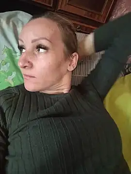 ulika1989 online show from May 22, 2026, 1:31 pm