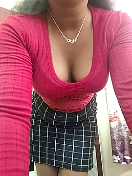 Snapshot of ANGE-MOU chatting on January 15, 2026, 2:59 am ANGE-MOU online show from January 15, 2026, 2:59 am