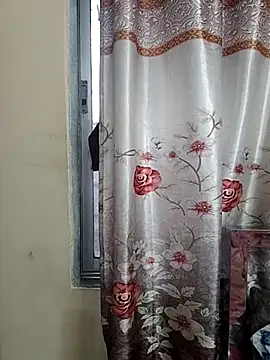 Snapshot of ANGE-MOU chatting on December 20, 2025, 1:19 am ANGE-MOU online show from December 20, 2025, 1:19 am