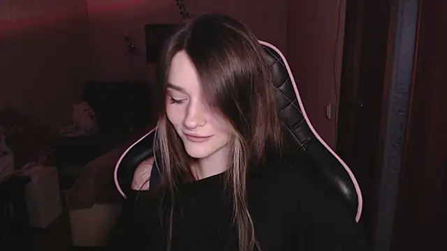 jeann elsaa online show from November 28, 2025, 5:18 am