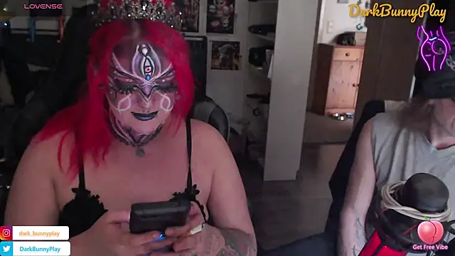 DarkBunnyPlay online show from March 2, 2025, 11:52 am