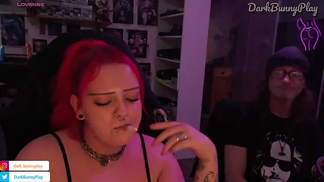 DarkBunnyPlay online show from February 7, 2025, 8:20 pm