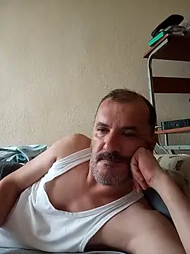 Snapshot of bestofyalcinturkey chatting on November 8, 2025, 2:20 pm bestofyalcinturkey online show from November 8, 2025, 2:20 pm