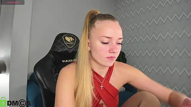 Barbie Lis online show from October 25, 2025, 12:21 am