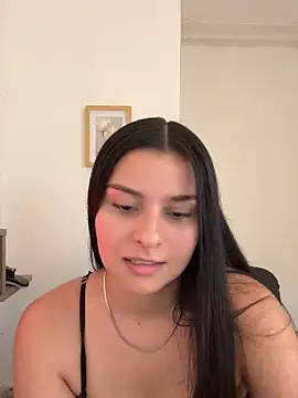 Snapshot of Lolitah__69 chatting on September 28, 2025, 1:45 am Lolitah 69 online show from September 28, 2025, 1:45 am