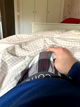 sergigomez online show from December 21, 2025, 10:28 am