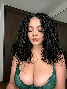 Mariecurl online show from October 30, 2025, 4:33 am