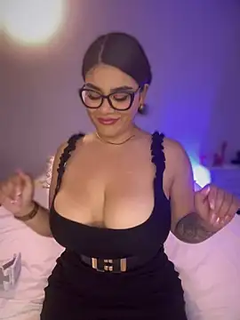 Insane Issa online show from March 4, 2025, 8:49 pm