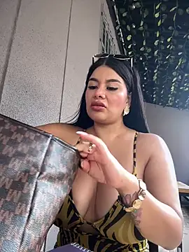 Insane Issa online show from March 2, 2026, 8:27 pm