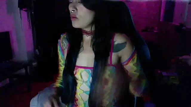 AngelaQueen  online show from September 17, 2025, 5:37 pm