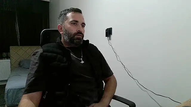 tgltplsr online show from October 19, 2025, 11:40 pm