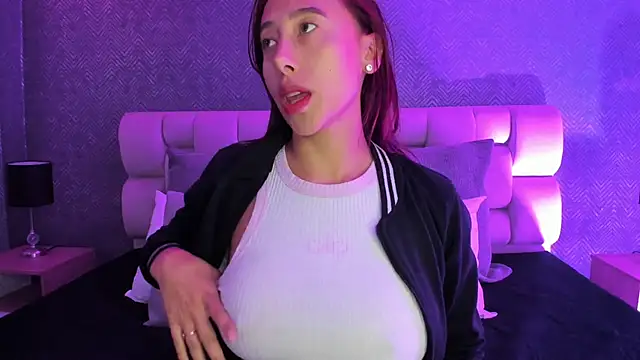 lena banks online show from October 21, 2025, 9:36 pm