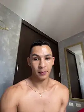 liuscast22 online show from November 20, 2025, 4:18 pm