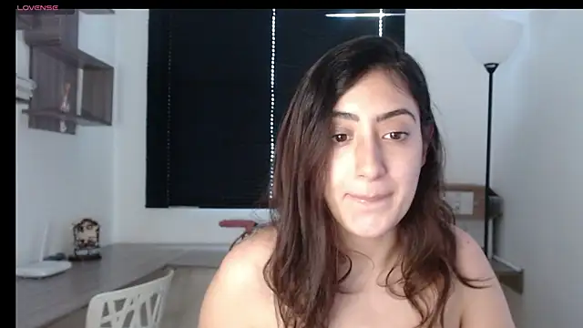 MIYESSI online show from February 7, 2025, 7:27 pm