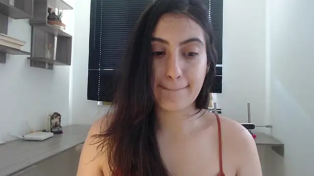 MIYESSI online show from September 29, 2025, 4:34 pm